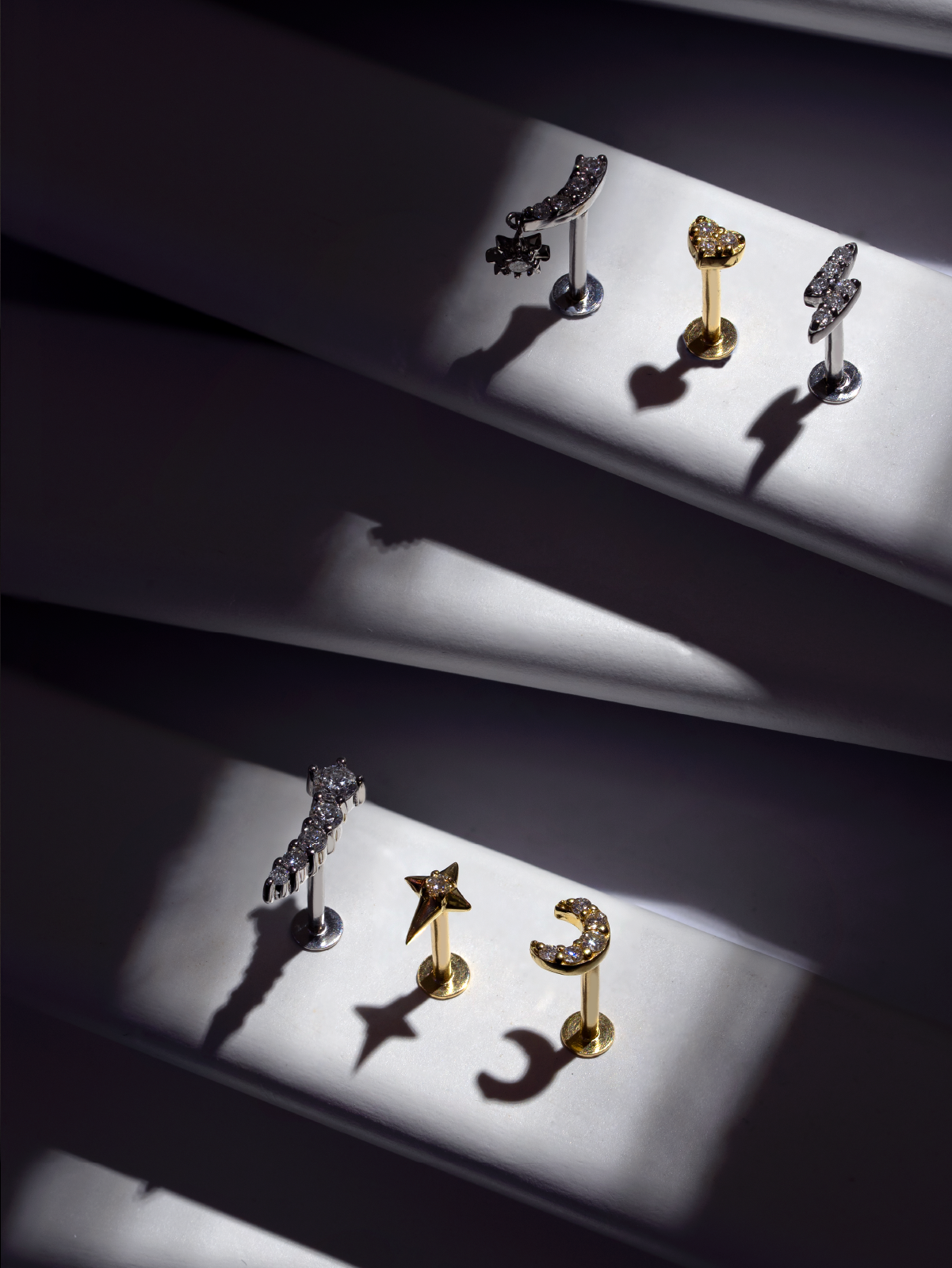 The Art of Metal Mixing: Master Techniques for Luxury Ear Styling with Yellow Gold, White Gold & Black Rhodium