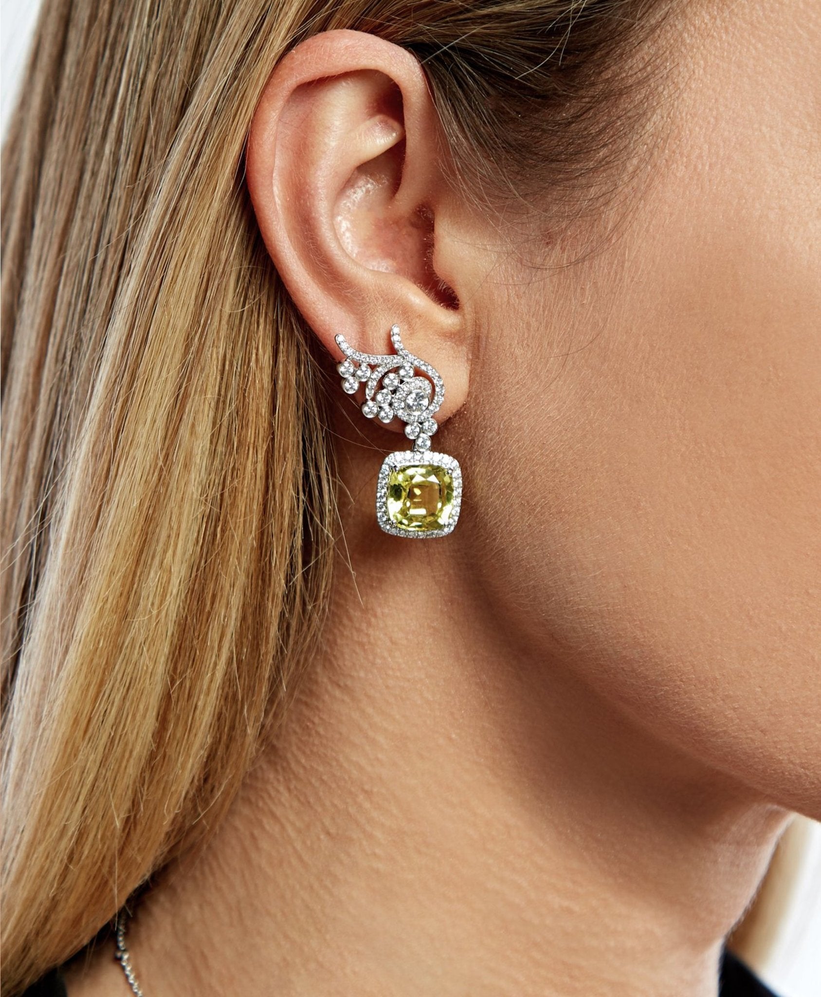 Flora Ruby Detachable Pendant in Solid 18K Gold - Lark and Berry